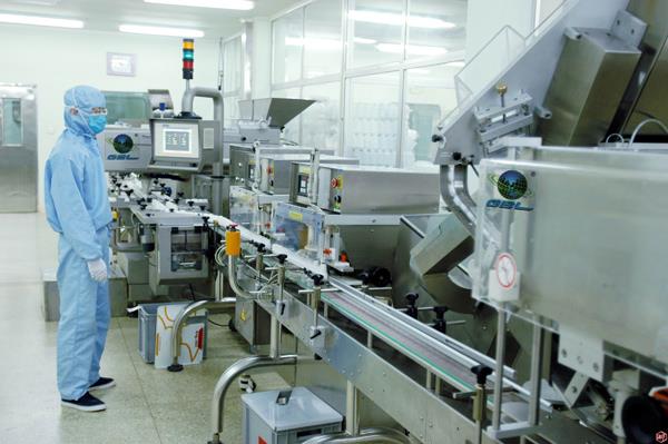 GMP车间2.jpg